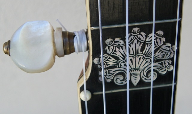 5th string peg